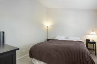 Photo #3: OC23016550 Listing 