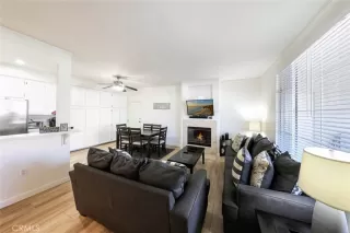 Photo #2: OC23016812 Listing 