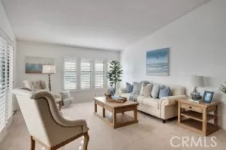 Photo #2: OC23017056 Listing