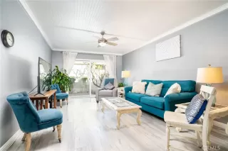 Photo #2: OC23017074 Listing 