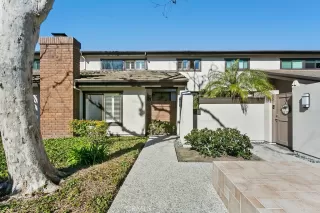 Photo #1: OC23017158 Listing 