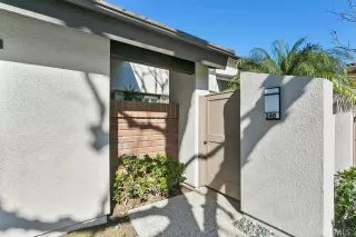 Photo #2: OC23017158 Listing 