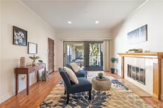 Photo #1: OC23017732 Listing 