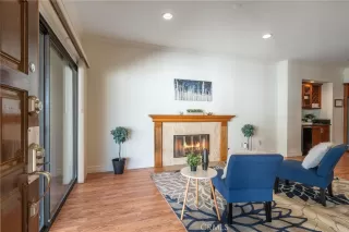 Photo #2: OC23017732 Listing 