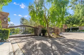 Photo #1: OC23018226 Listing 