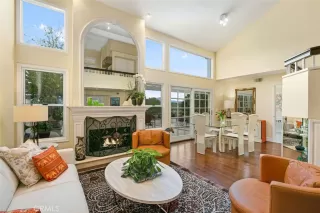 Photo #3: OC23018226 Listing 