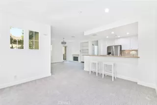 Photo #2: OC23018634 Listing 