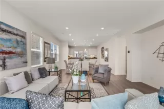 Photo #1: OC23018782 Listing 