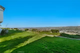 Photo #3: OC23019112 Listing