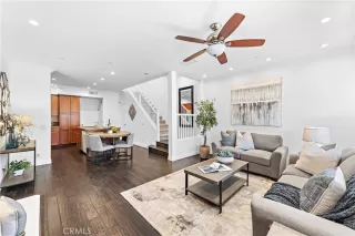 Photo #4: OC23019421 Listing