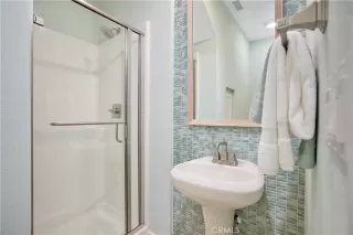 Photo #2: OC23019697 Listing 