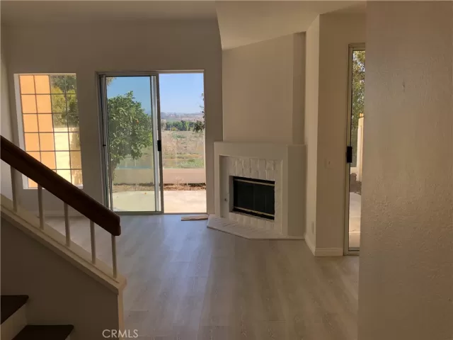 MLS: OC23019699 Condo For Sale