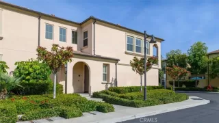 Photo #1: OC23020230 Listing 