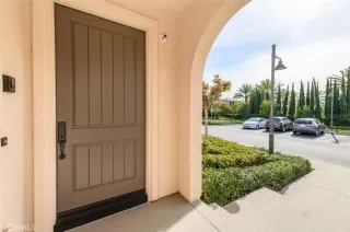 Photo #5: OC23020230 Listing 