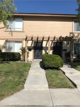 Photo #1: OC23020458 Listing 