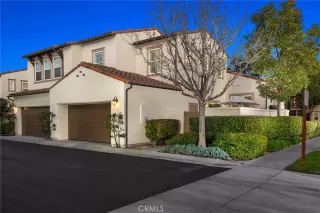 Photo #4: OC23020477 Listing 