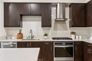 Photo #2: OC23020502 Listing