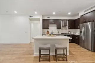 Photo #3: OC23020502 Listing