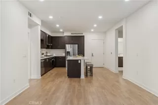 Photo #4: OC23020502 Listing