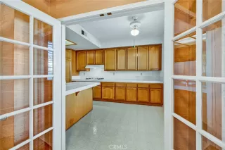 Photo #4: OC23020702 Listing 