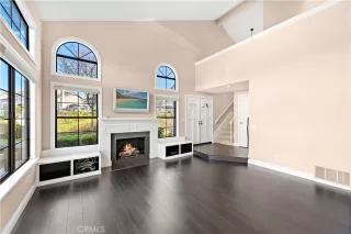 Photo #3: OC23021036 Listing 