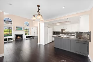 Photo #5: OC23021036 Listing 