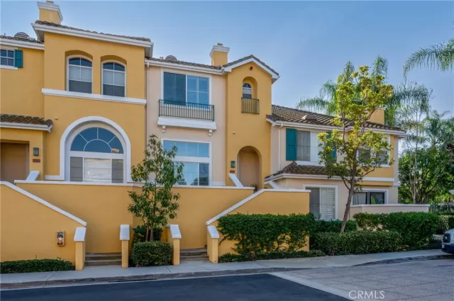 MLS: OC23021105 Condo For Sale