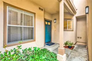 Photo #2: OC23021182 Listing 