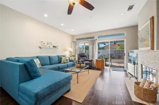 Photo #4: OC23021296 Listing