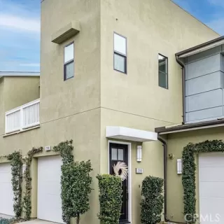 Photo #1: OC23021328 Listing 