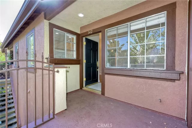 MLS: OC23021458 Condo For Sale