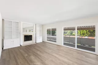 Photo #6: OC23021462 Listing