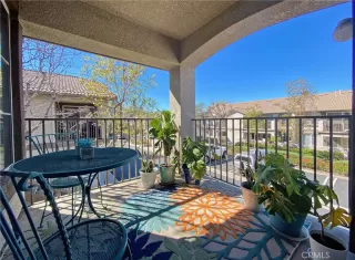 Photo #3: OC23021541 Listing 