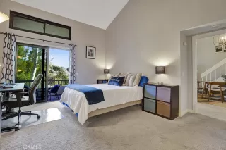 Photo #5: OC23021662 Listing