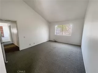 Photo #3: OC23021734 Listing