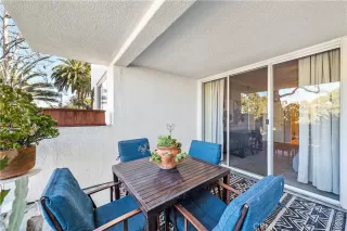 Photo #3: OC23021865 Listing