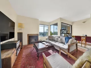 Photo #1: OC23021907 Listing 