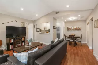 Photo #3: OC23022040 Listing 