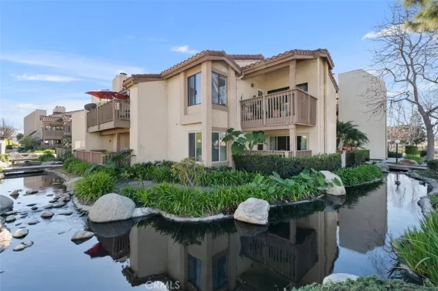 MLS: OC23022208 Condo For Sale