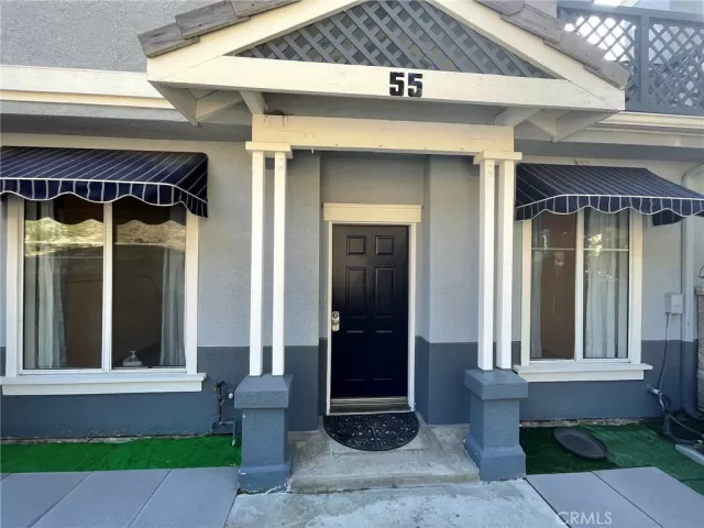 MLS: OC23022425 Condo For Sale