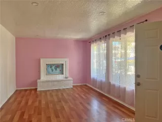 Photo #2: OC23022566 Listing 