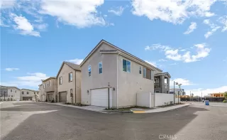 Photo #1: OC23022658 Listing