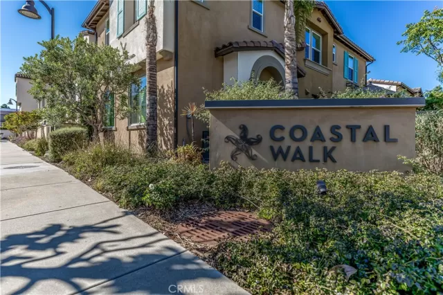 MLS: OC23022674 Condo For Sale
