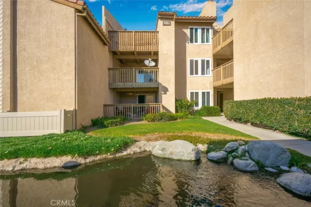 MLS: OC23023000 Condo For Sale