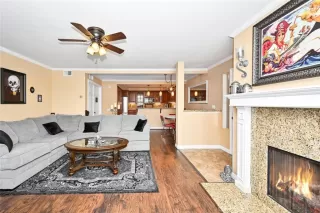 Photo #4: OC23023000 Listing 