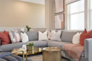 Photo #4: OC23023215 Listing 