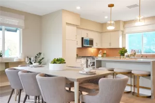 Photo #5: OC23023215 Listing 