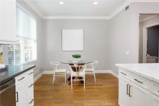 Photo #4: OC23023343 Listing 