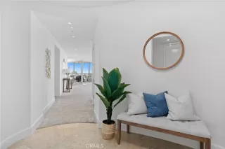 Photo #4: OC23023371 Listing 