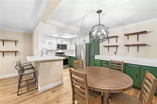 Photo #6: OC23023548 Listing 